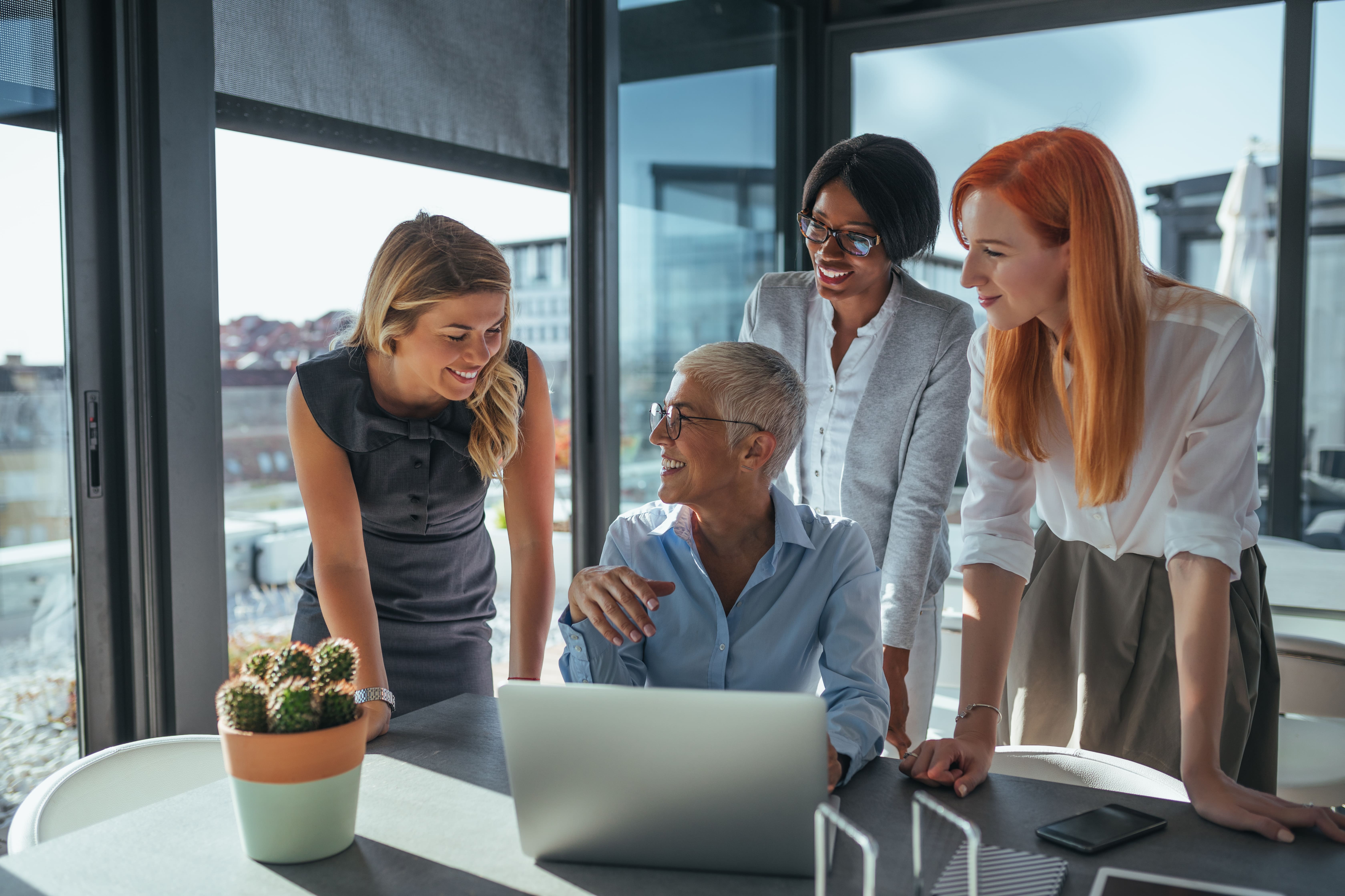 Rueda anuncia que la Xunta aprueba el I Plan de igualdad de la Administración autonómica